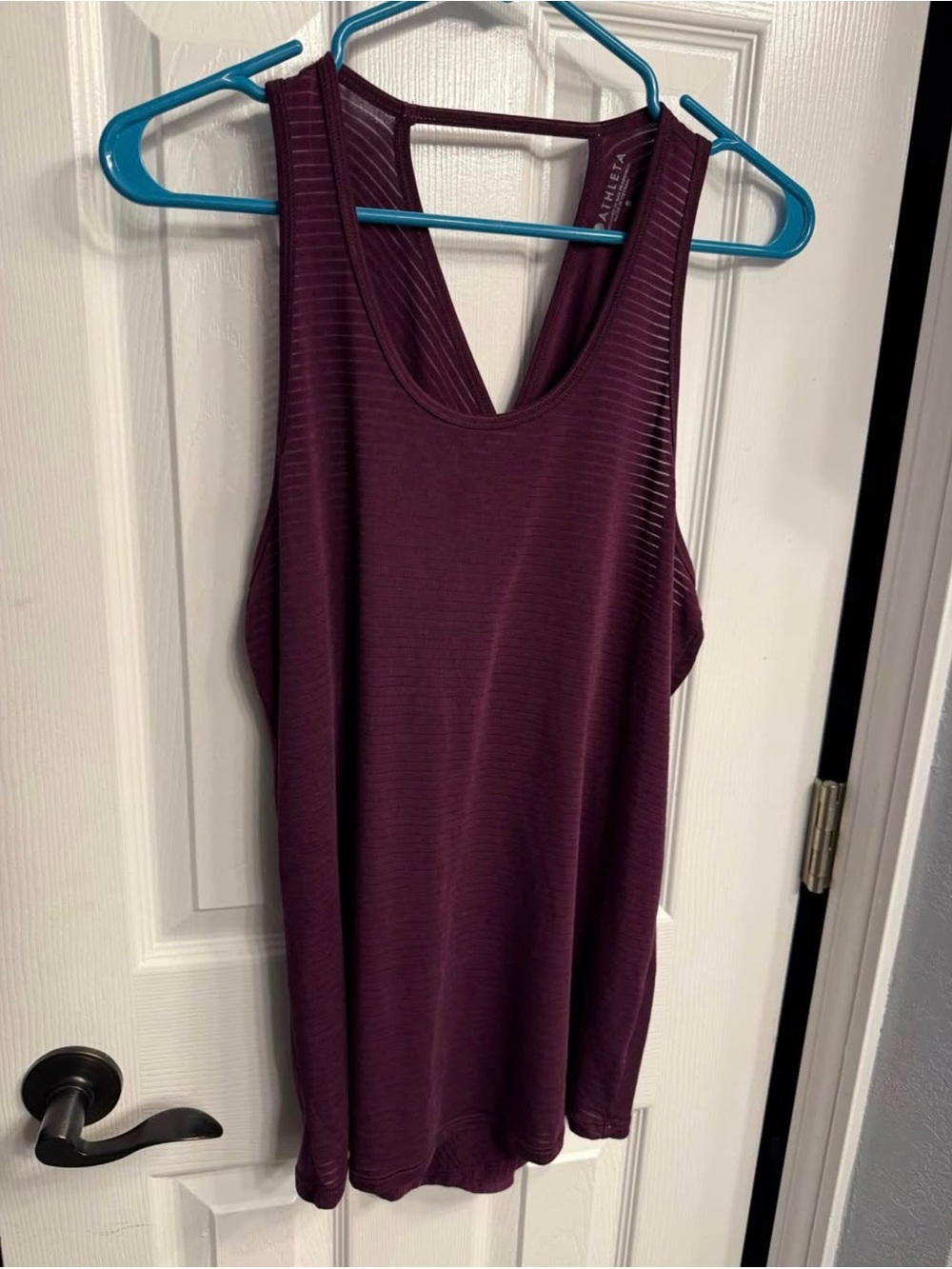 Athleta Plum open Back Performance Tank Top
